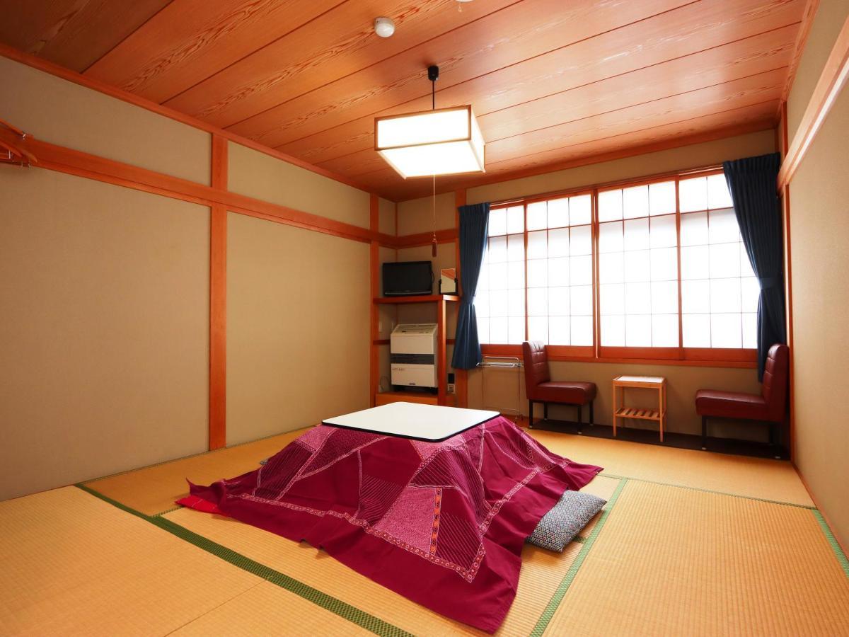 Minshuku Kojima Hotel Nozawaonsen Buitenkant foto