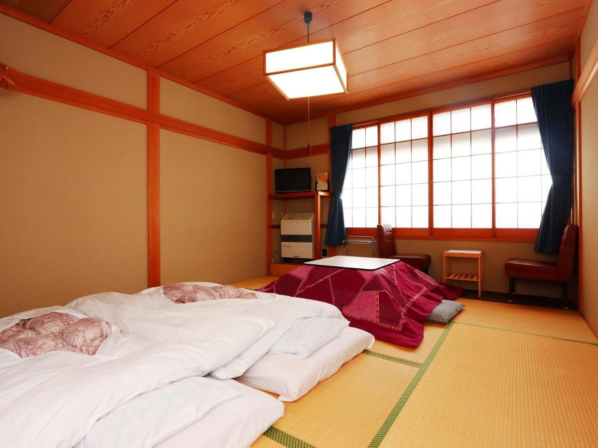 Minshuku Kojima Hotel Nozawaonsen Buitenkant foto