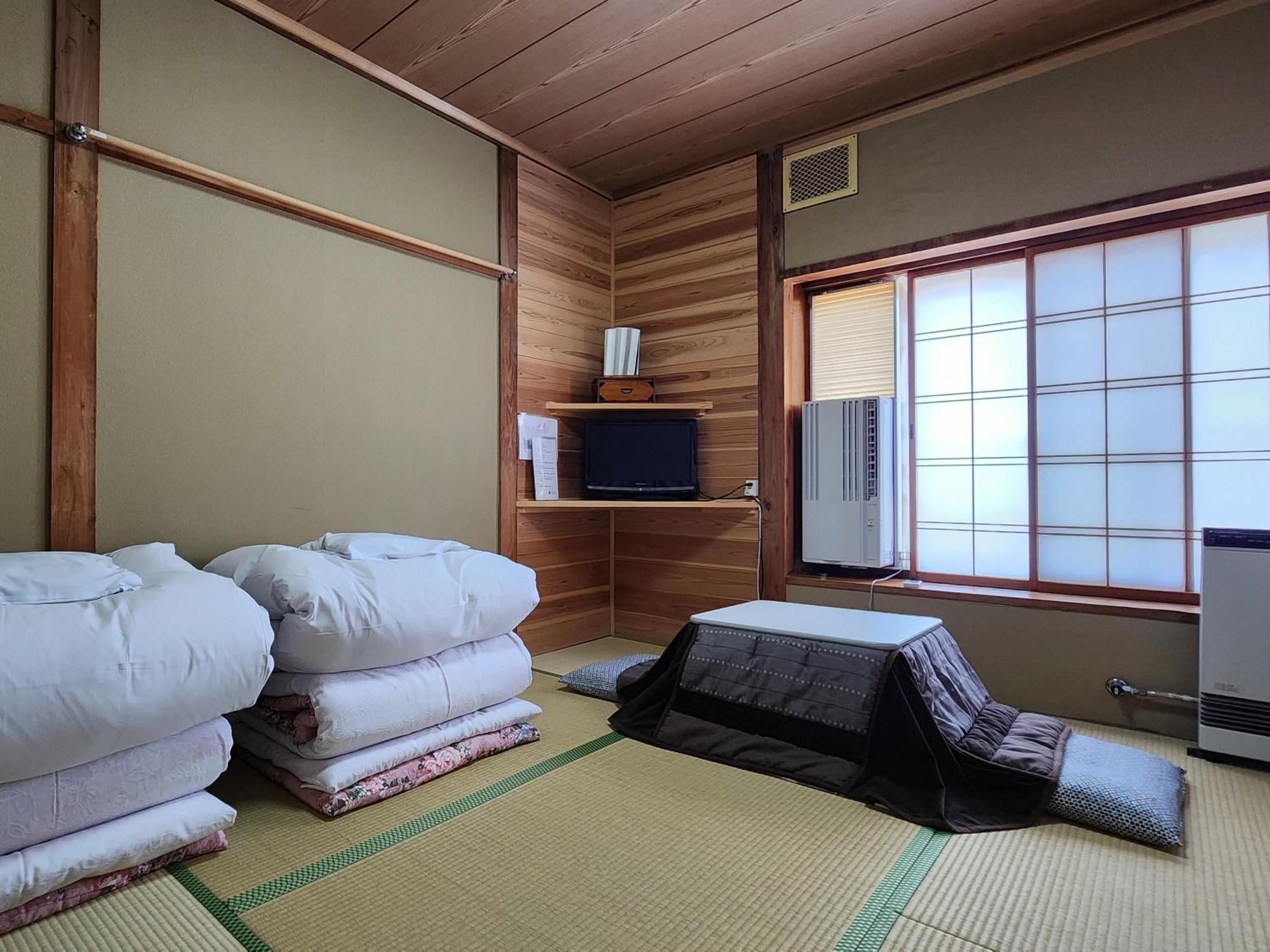 Minshuku Kojima Hotel Nozawaonsen Buitenkant foto