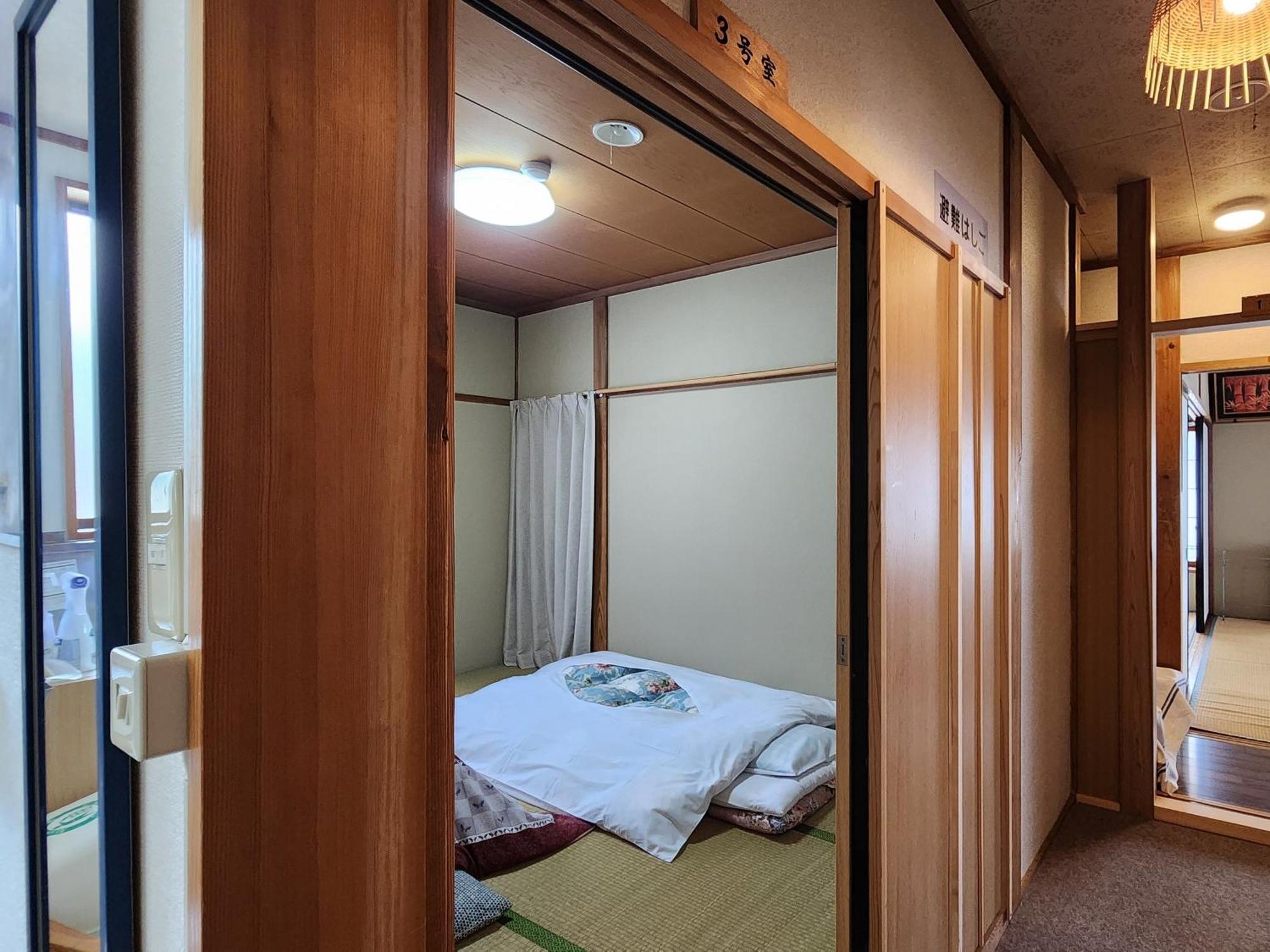 Minshuku Kojima Hotel Nozawaonsen Buitenkant foto