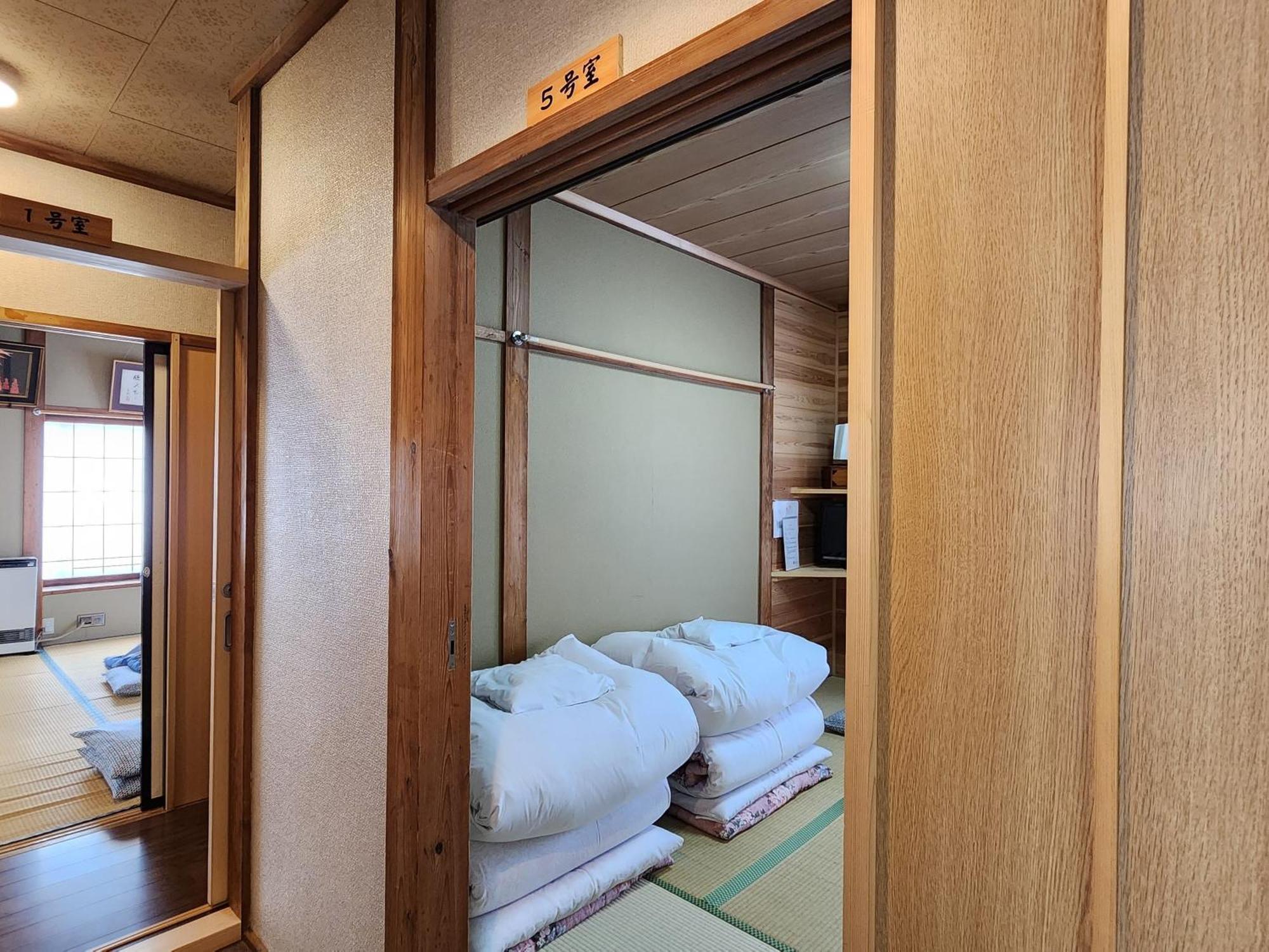 Minshuku Kojima Hotel Nozawaonsen Buitenkant foto