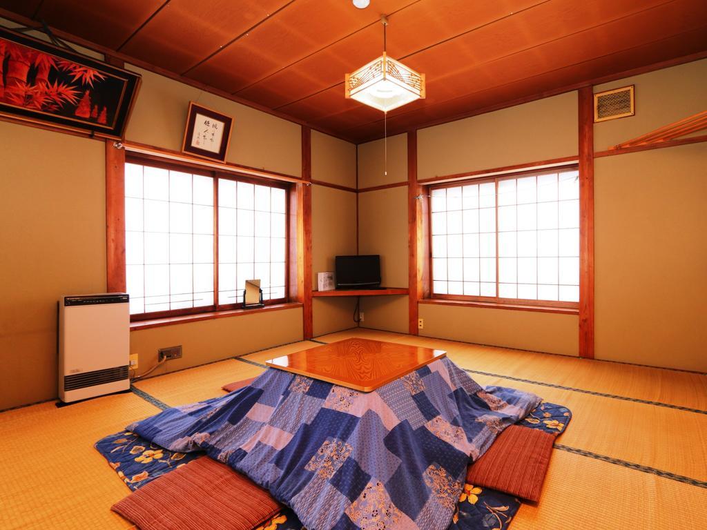 Minshuku Kojima Hotel Nozawaonsen Buitenkant foto