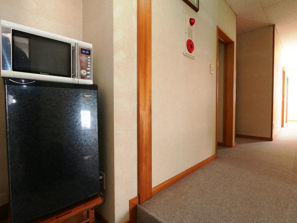 Minshuku Kojima Hotel Nozawaonsen Buitenkant foto